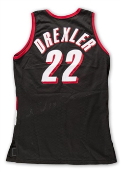 1992-93 Clyde Drexler Portland Trail Blazers Game Worn and Signed Road Jersey
